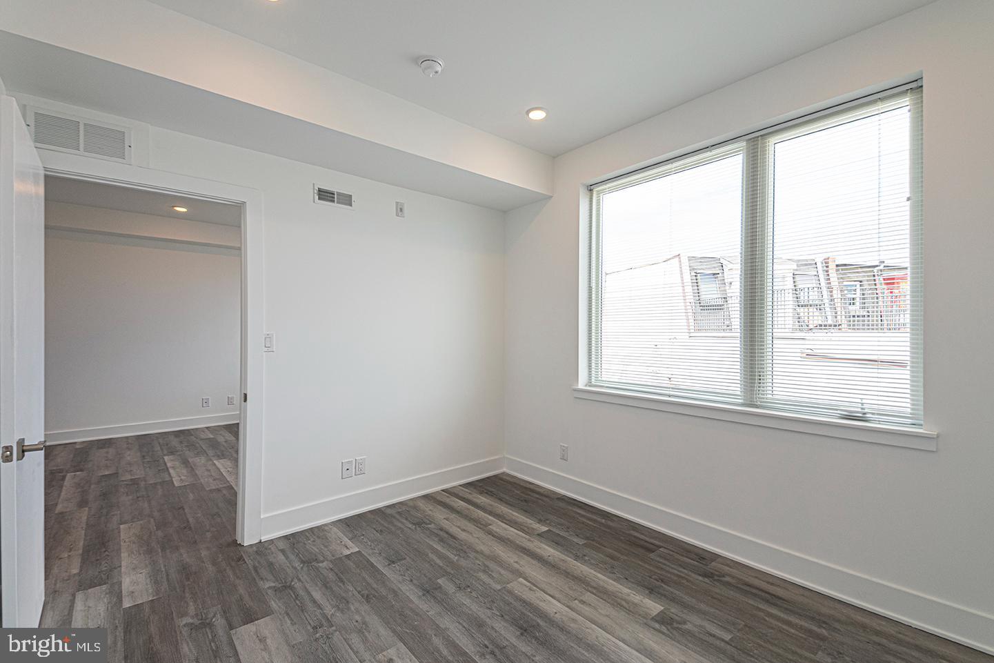 1245 RIDGE AVE #UNIT 409