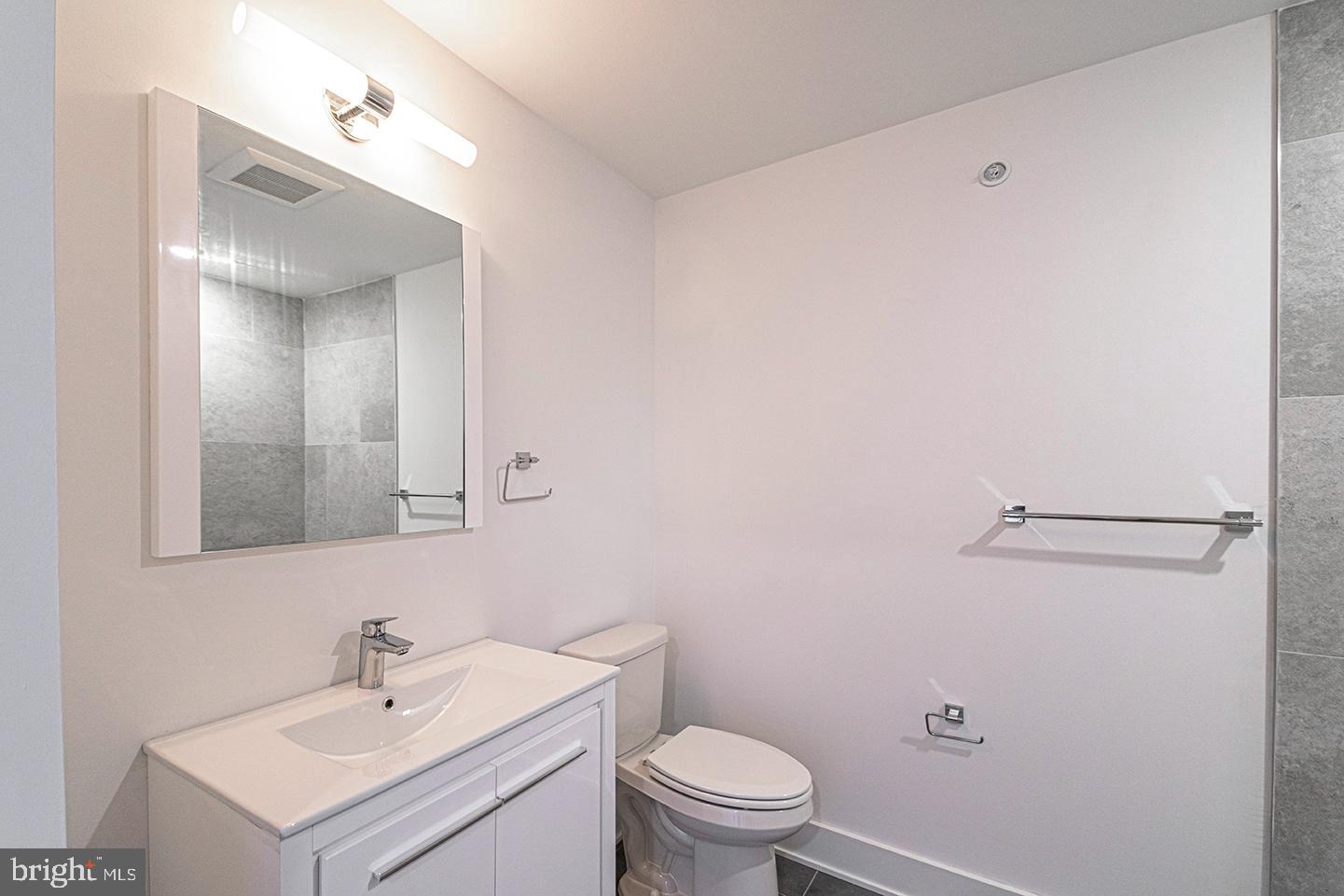 1245 RIDGE AVE #UNIT 409
