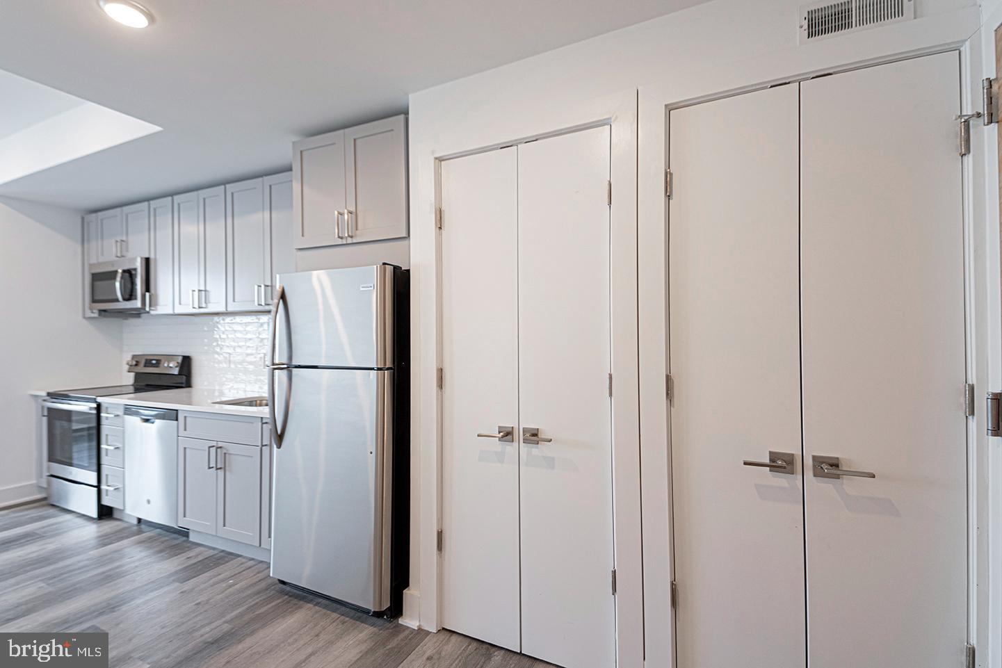 1245 RIDGE AVE #UNIT 409