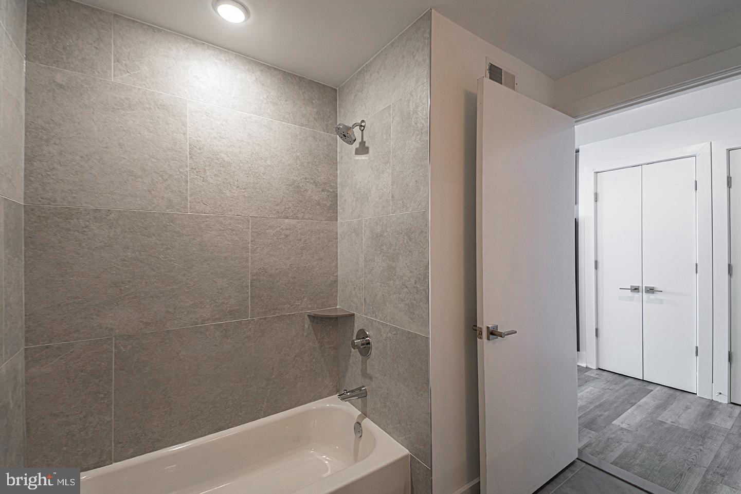 1245 RIDGE AVE #UNIT 409