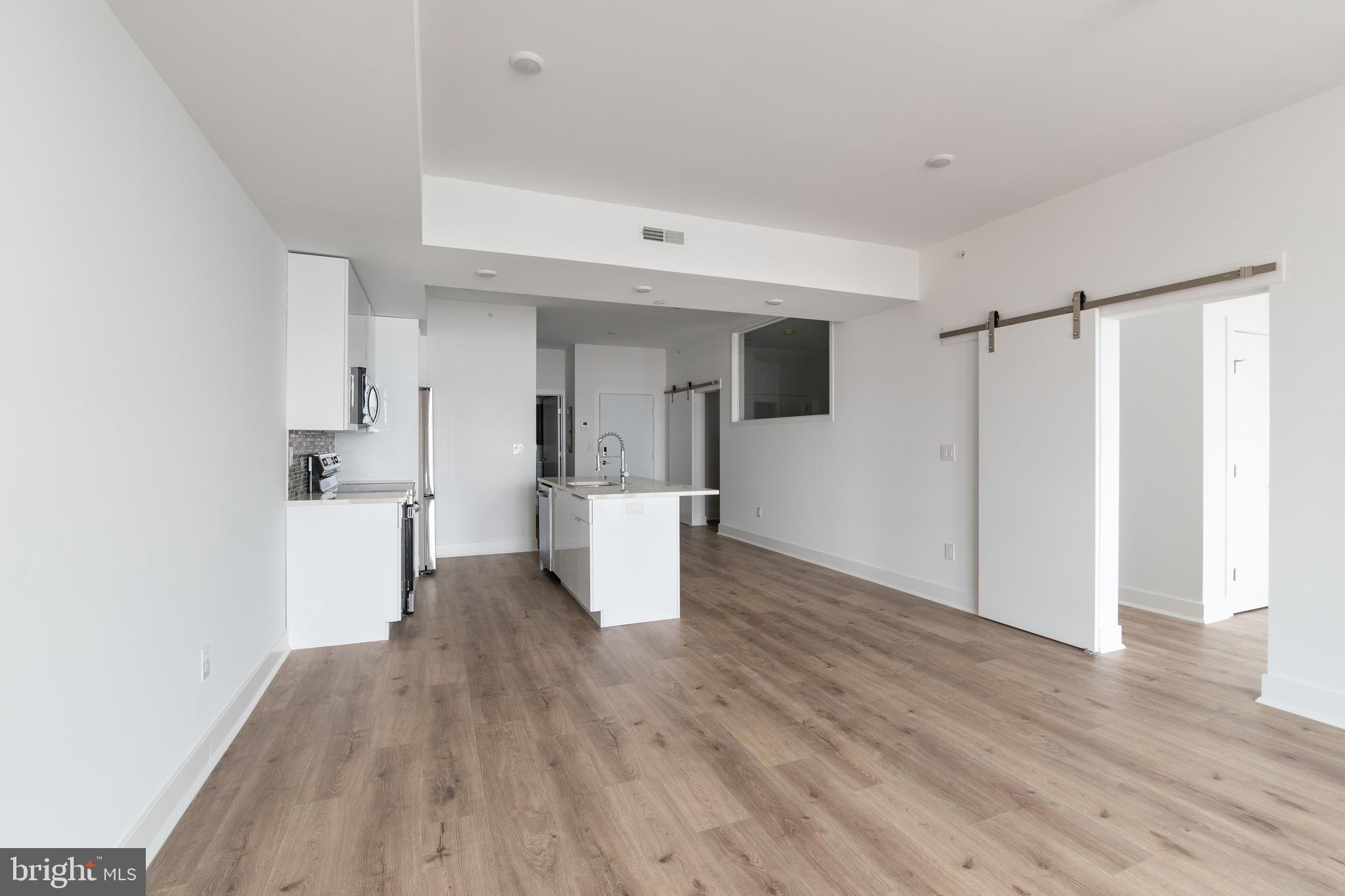 1439 FEDERAL ST #UNIT 402