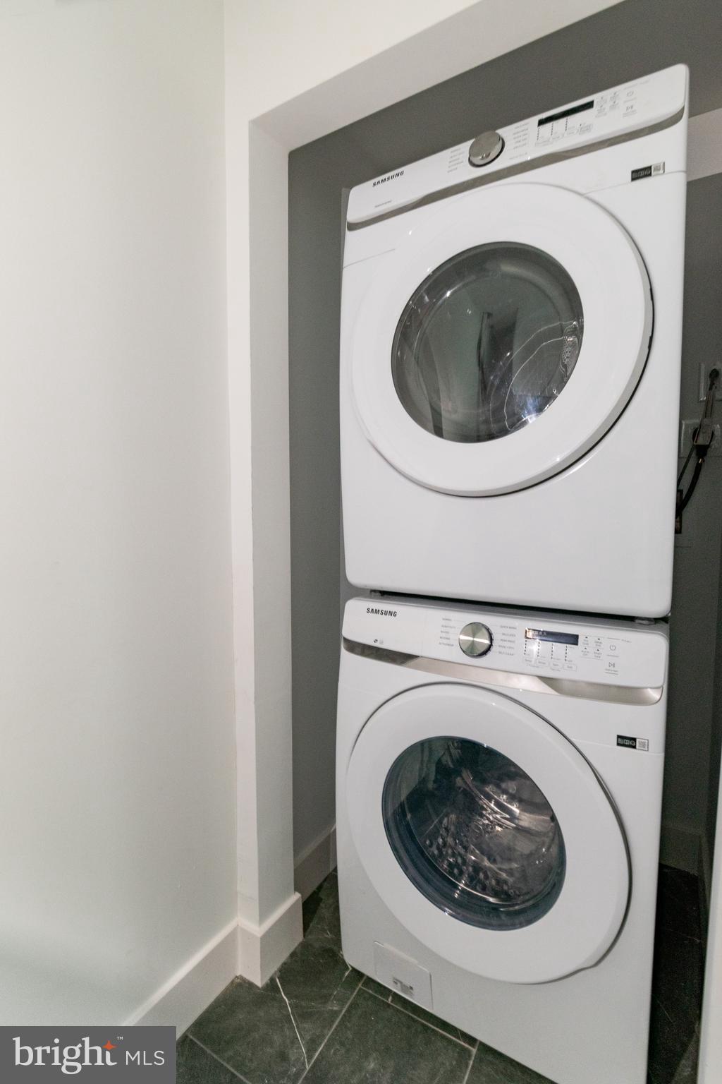 1439 FEDERAL ST #UNIT 402