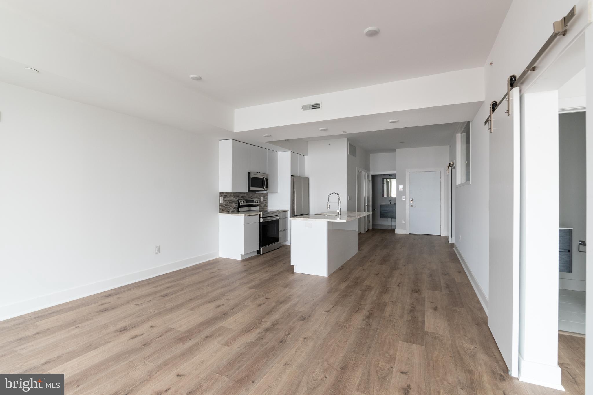 1439 FEDERAL ST #UNIT 402