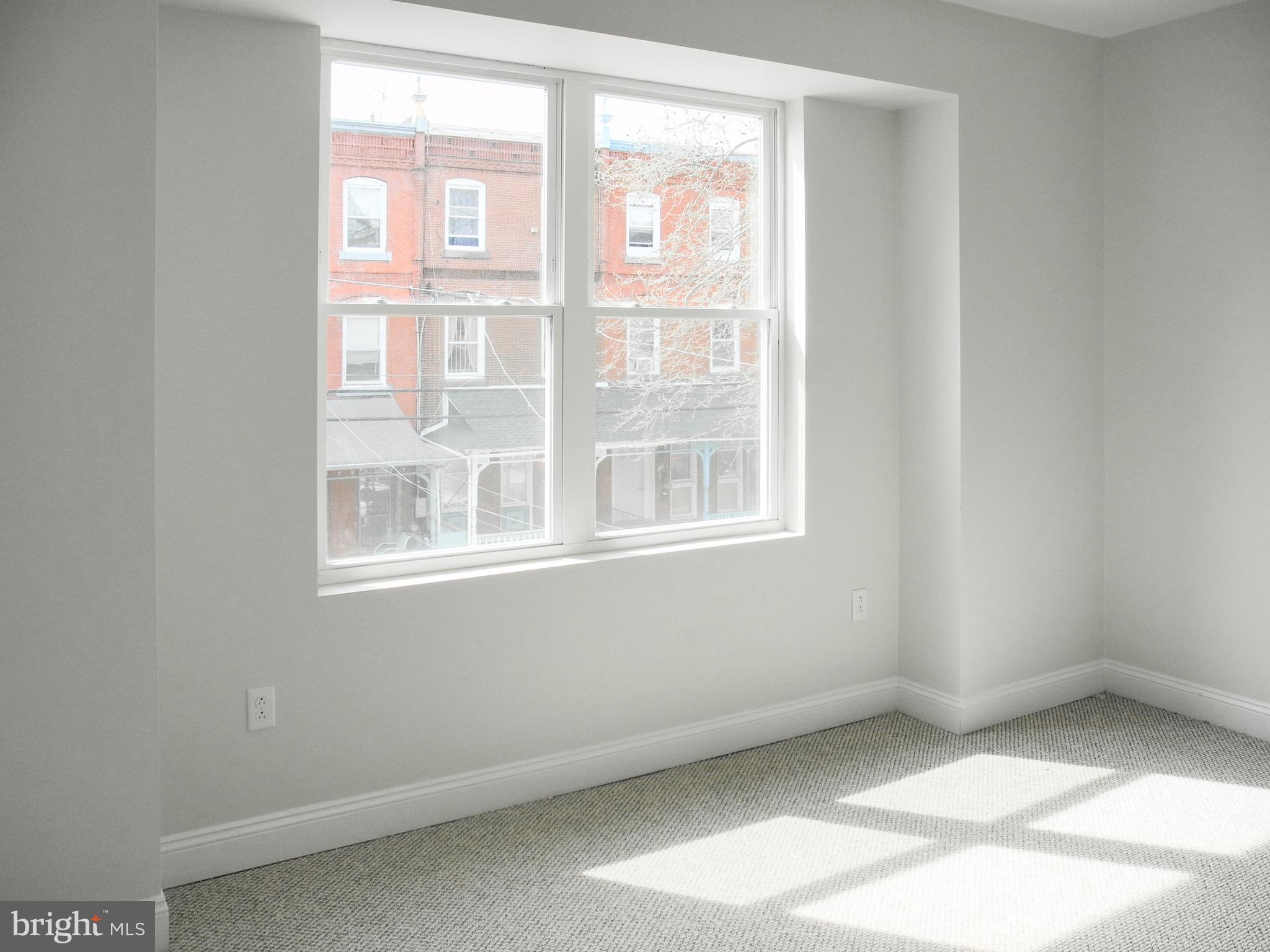 321 N PRESTON ST #UNIT 2