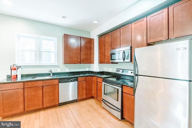 5035 WALTON AVE #1ST FL