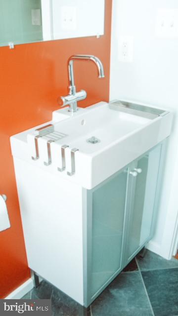 5035 WALTON AVE #1ST FL