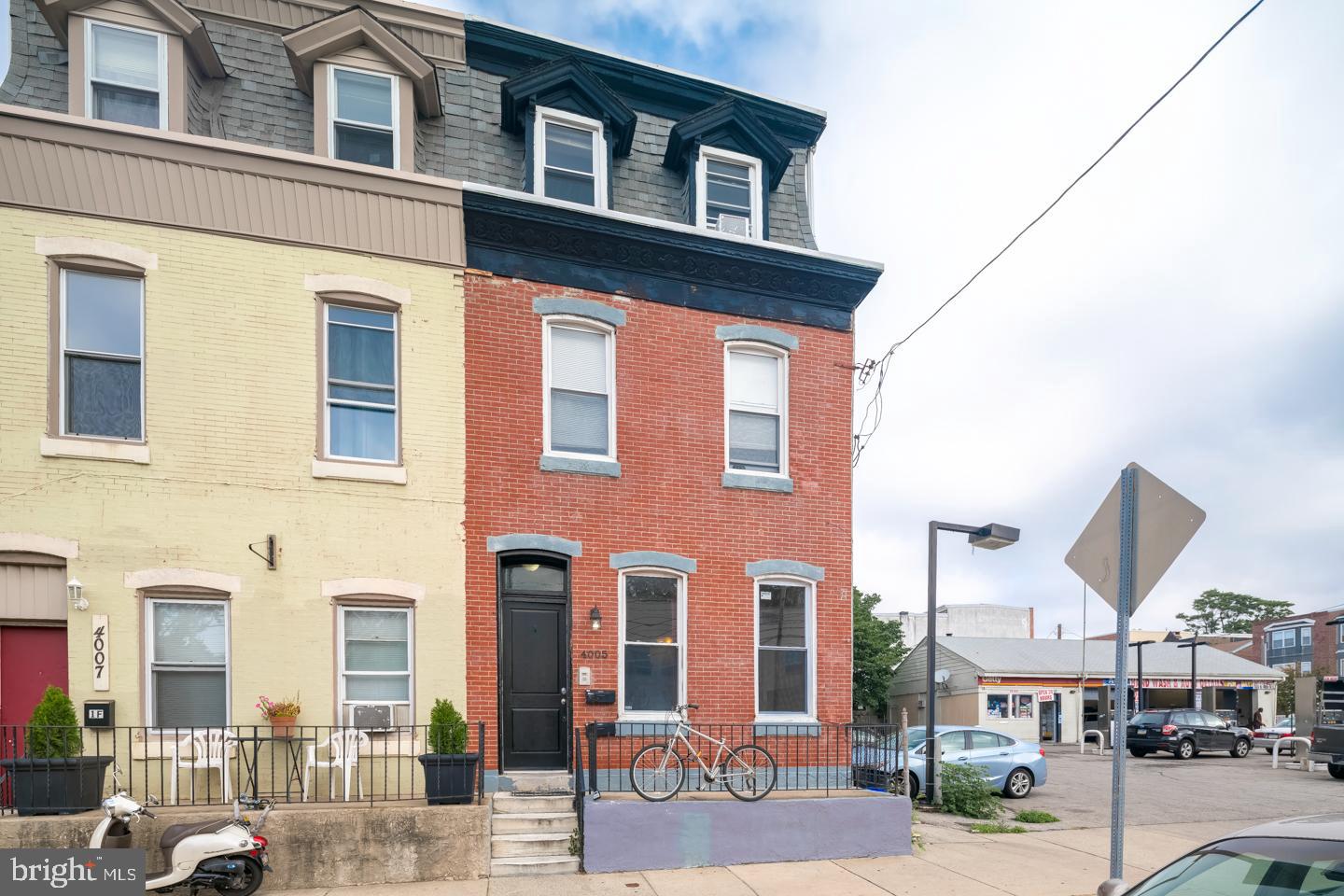 4005 POWELTON AVE #FIRST FLOOR