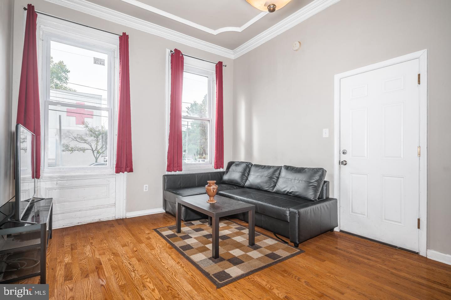 4005 POWELTON AVE #FIRST FLOOR