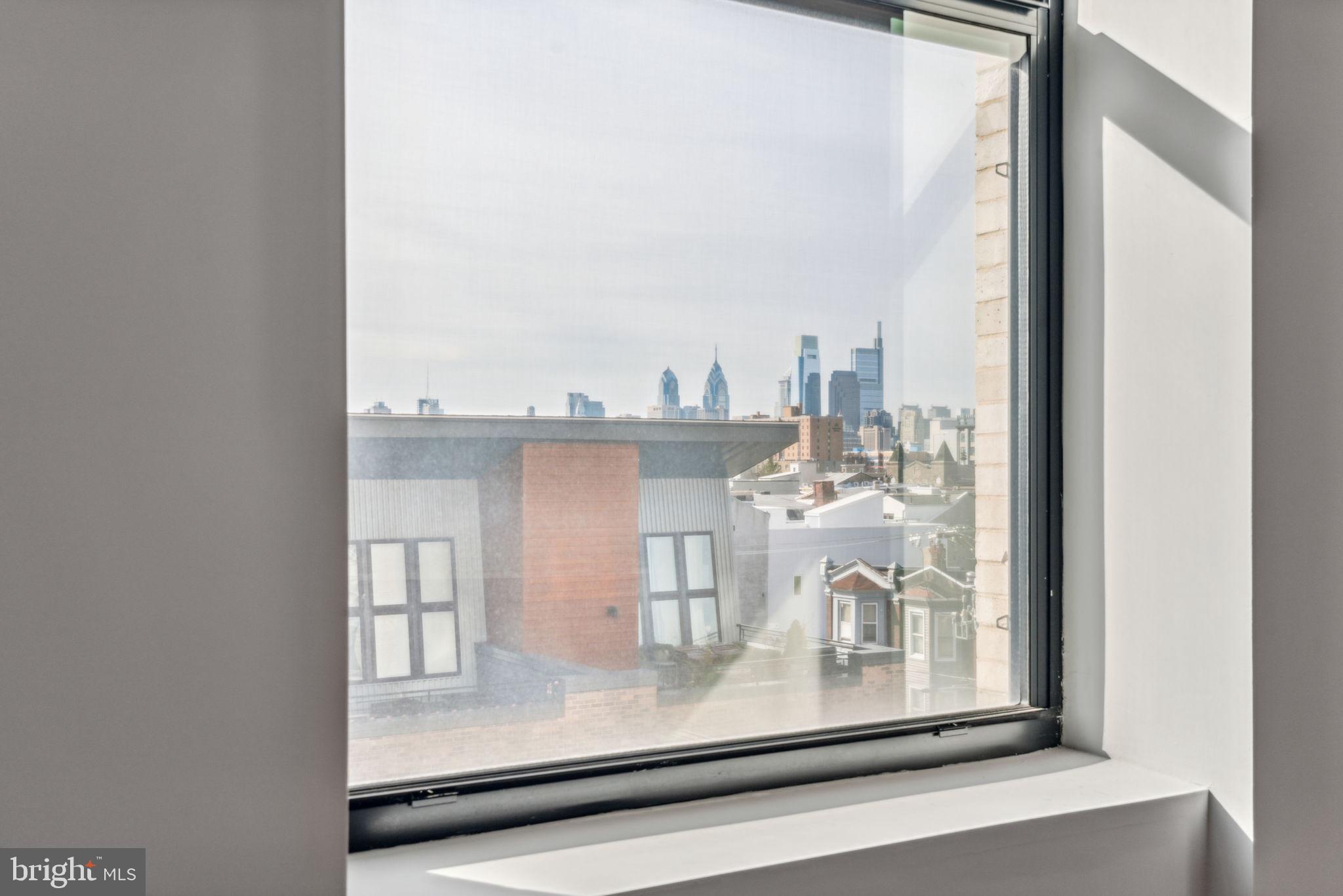 1401-25 N 5TH ST #607