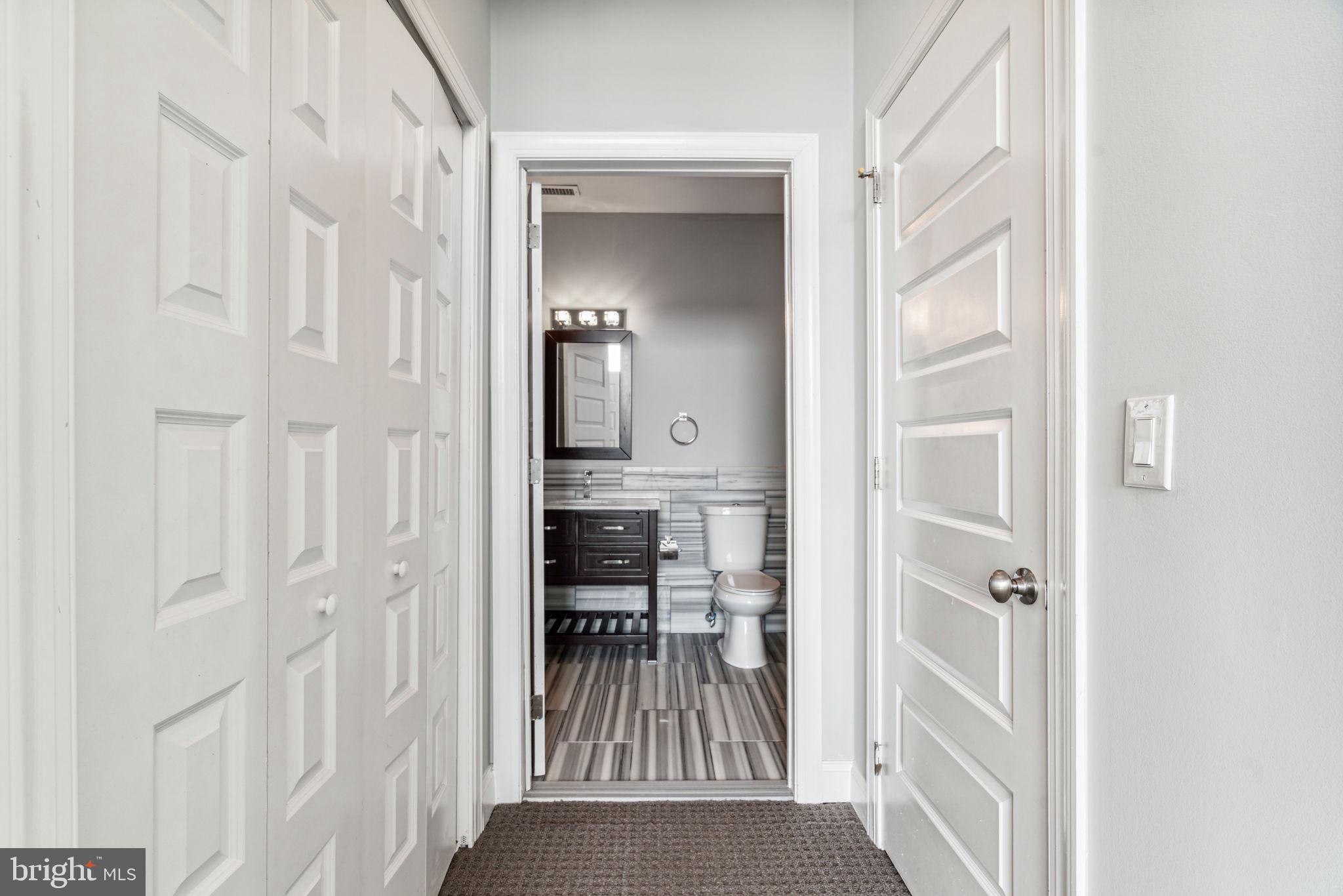 1401-25 N 5TH ST #607