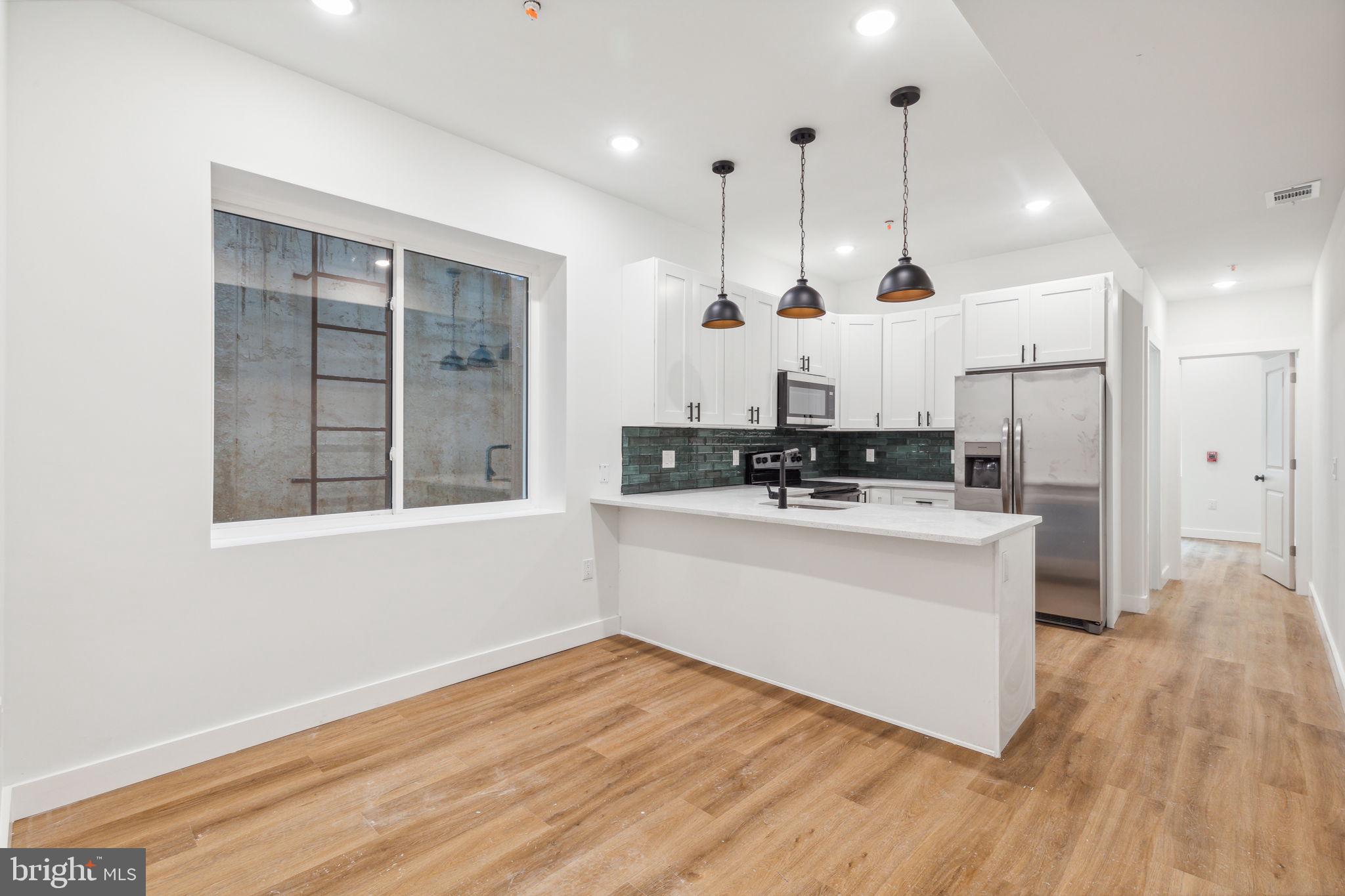 417 W CUMBERLAND ST #1