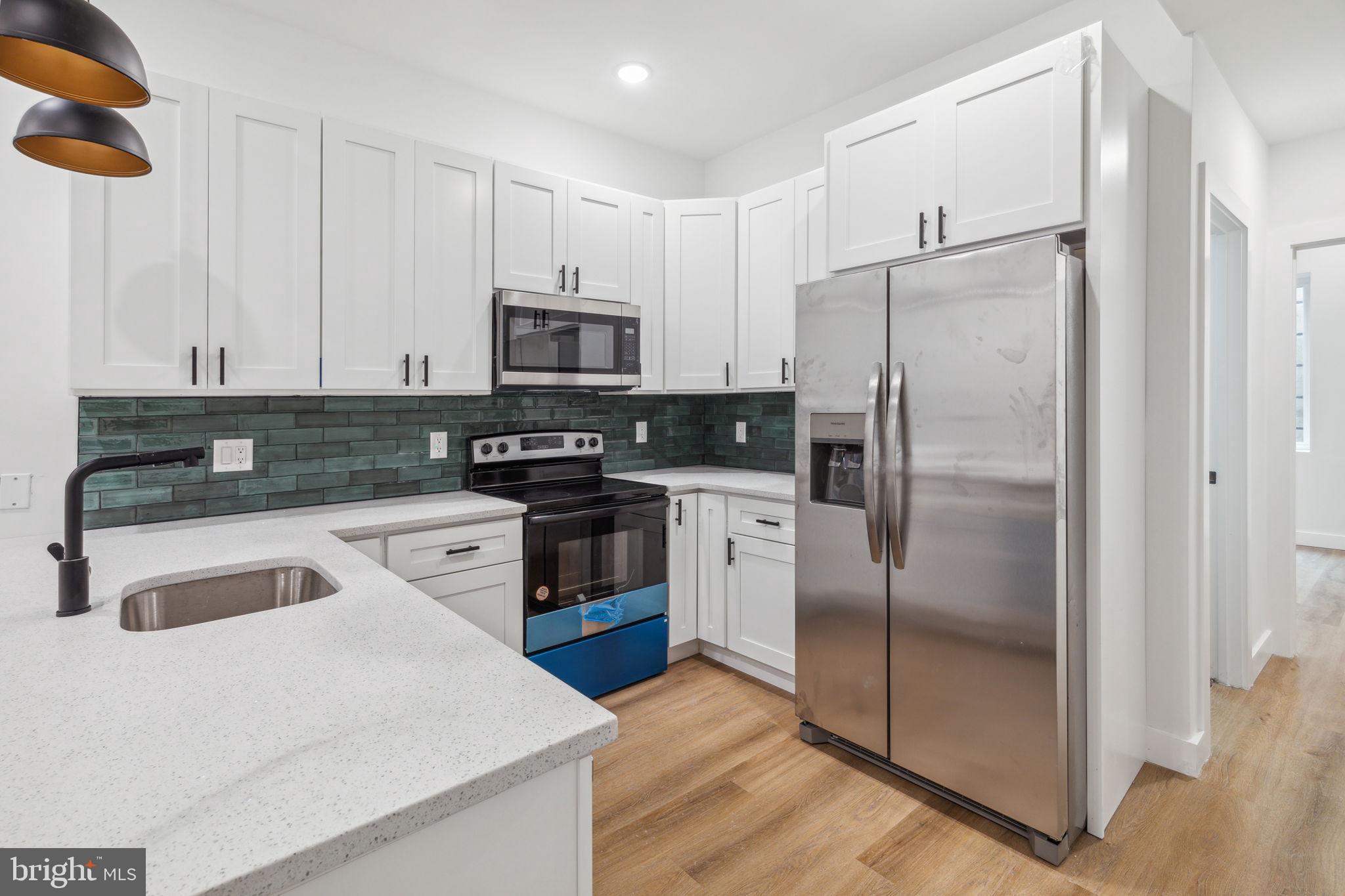 417 W CUMBERLAND ST #1