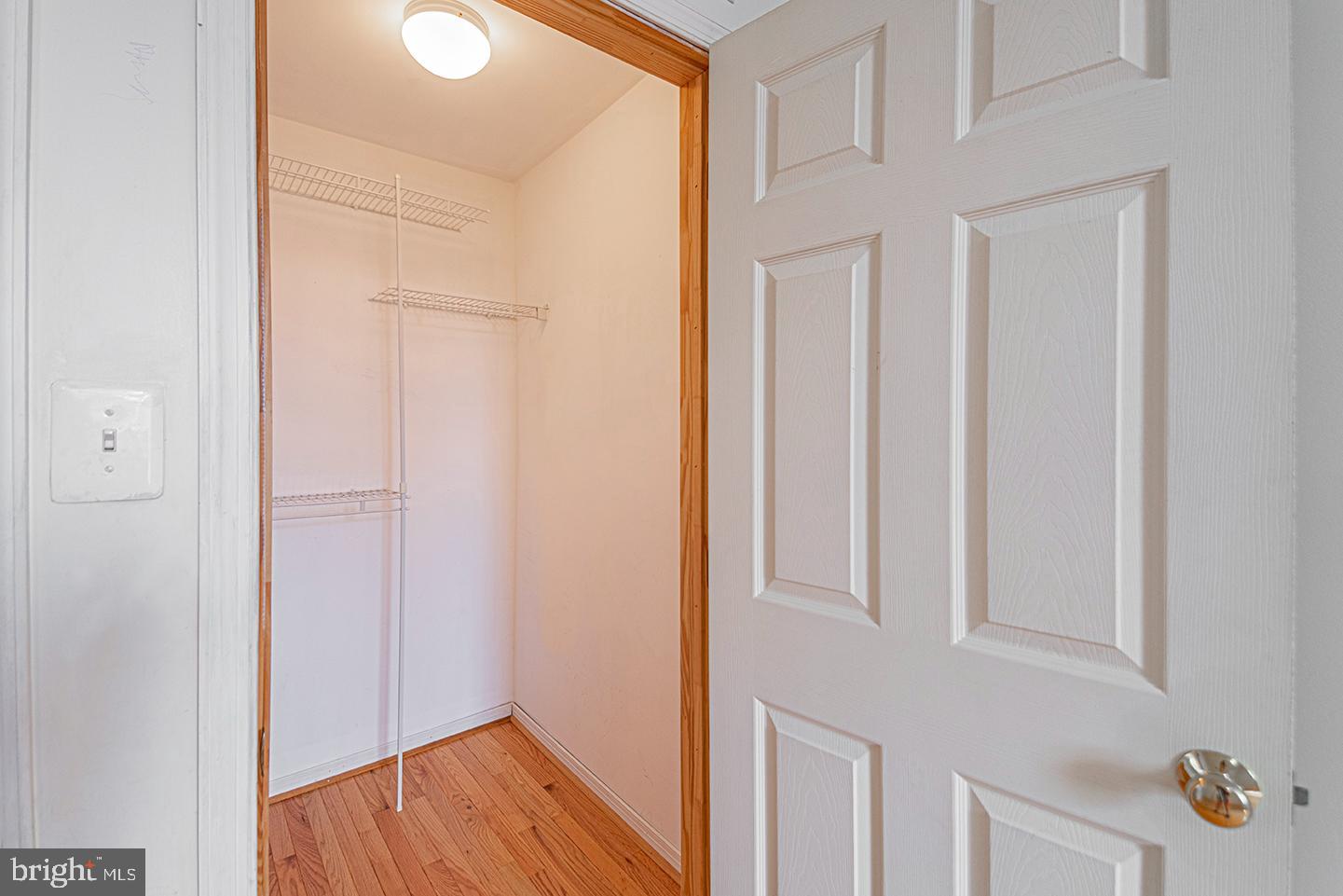 1635 E PASSYUNK AVE #2ND FLR