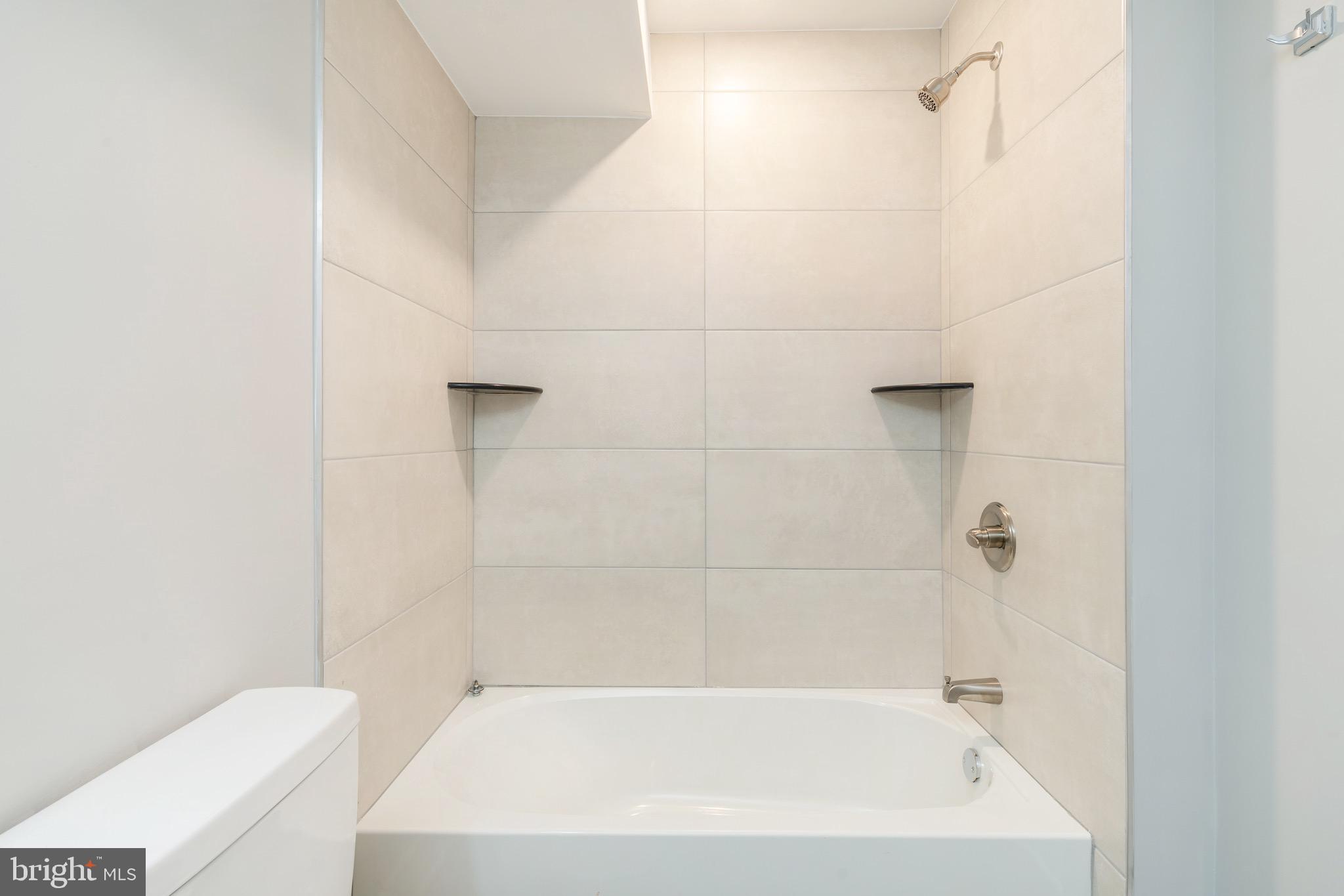 2500 N MASCHER ST #13