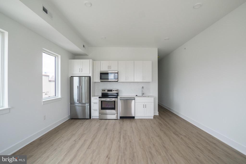 2235 WASHINGTON AVE #UNIT 203