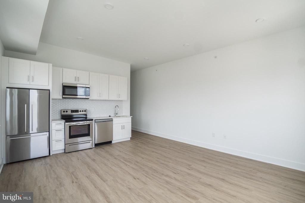 2235 WASHINGTON AVE #UNIT 203