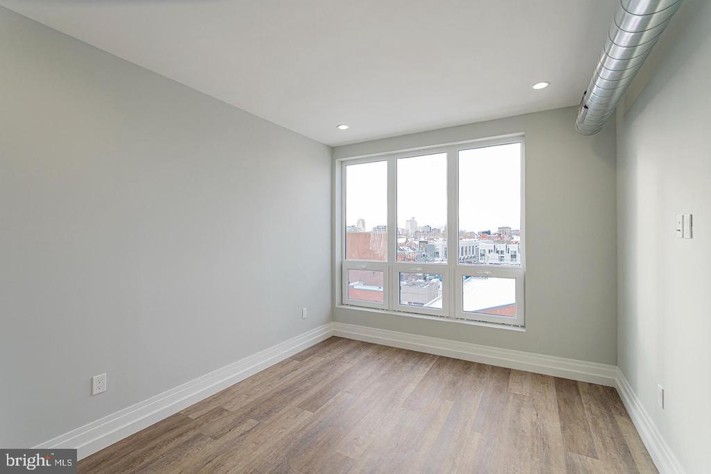 526 BROWN ST #UNIT 601