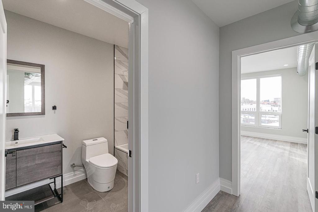 526 BROWN ST #UNIT 601