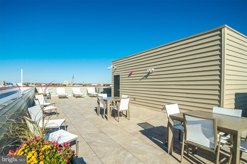 526 BROWN ST #UNIT 601