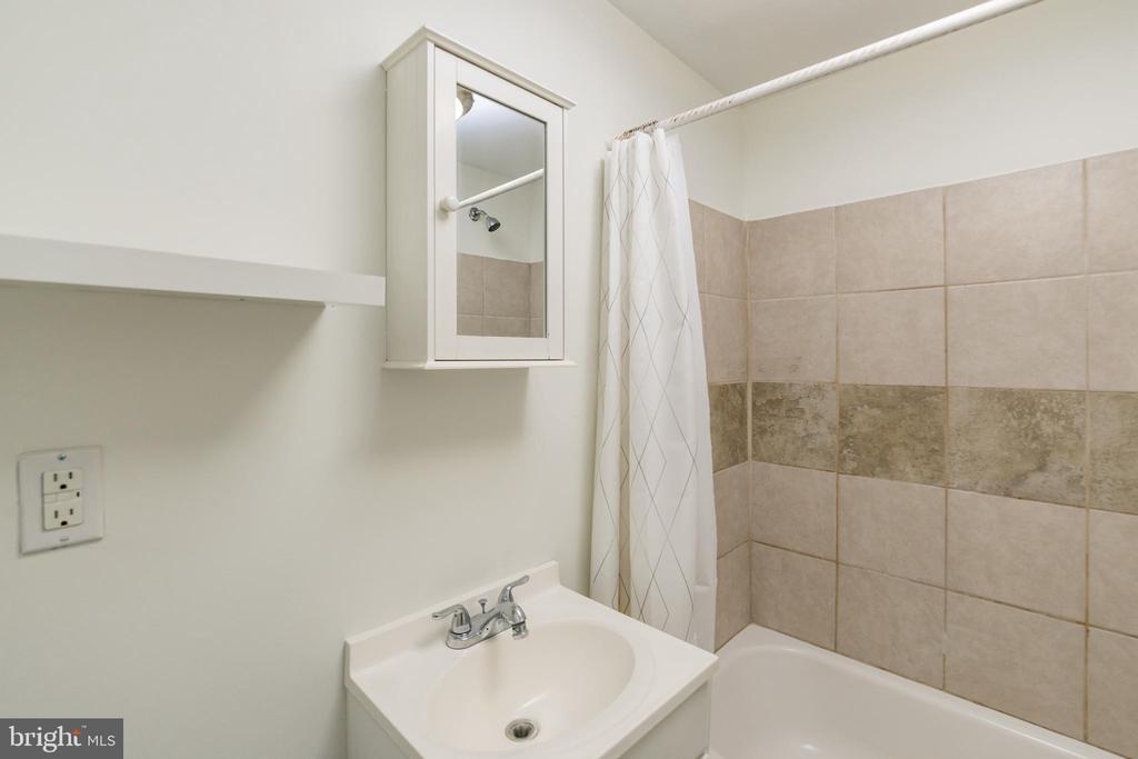 1655 S BANCROFT ST #UNIT 2