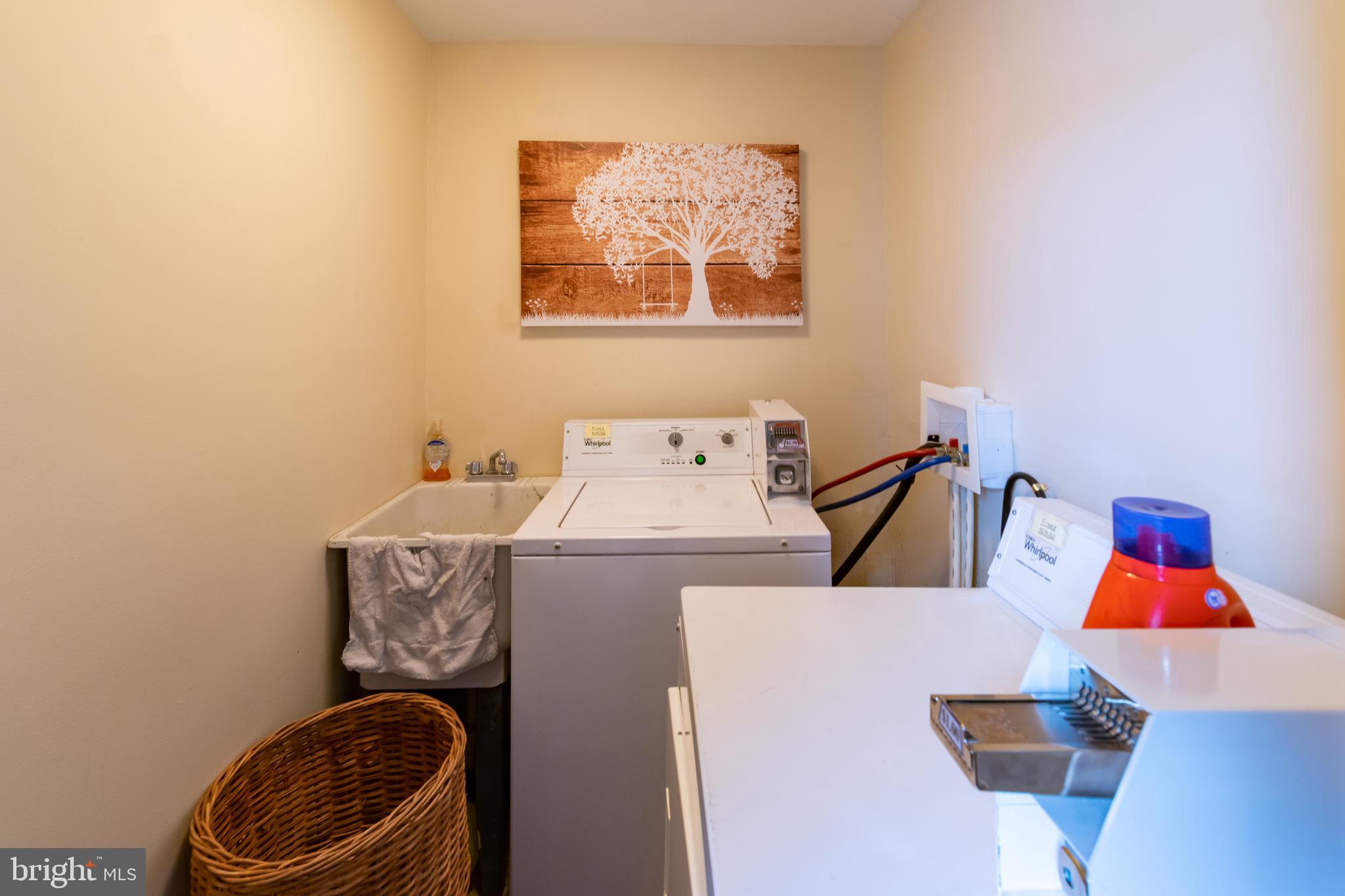 1655 S BANCROFT ST #UNIT 2