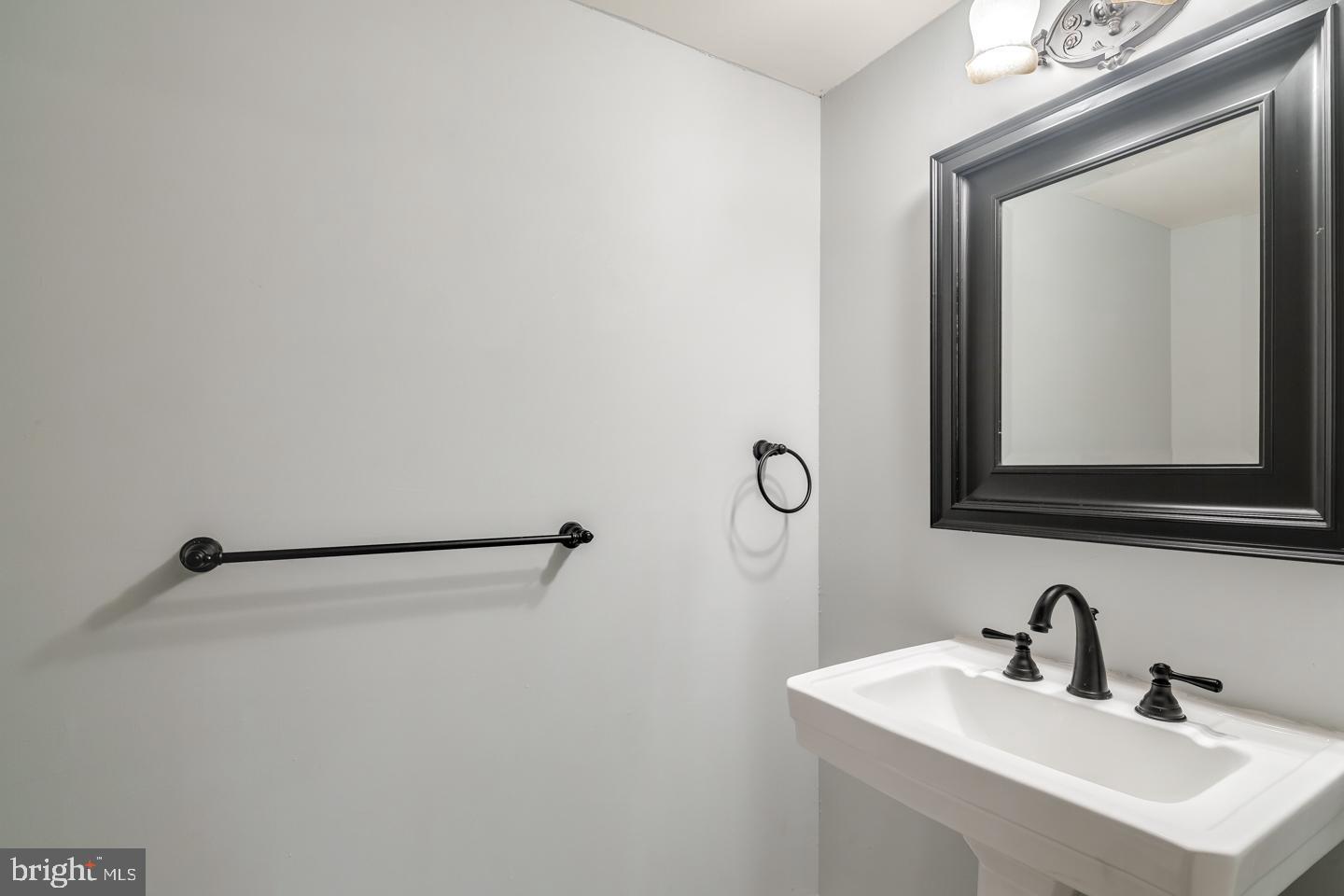2501 CHRISTIAN ST #UNIT 103