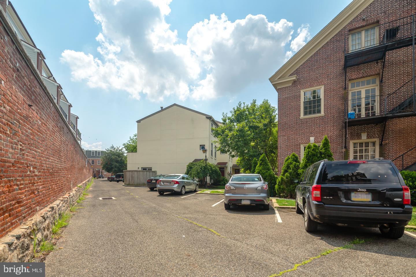 2501 CHRISTIAN ST #UNIT 103