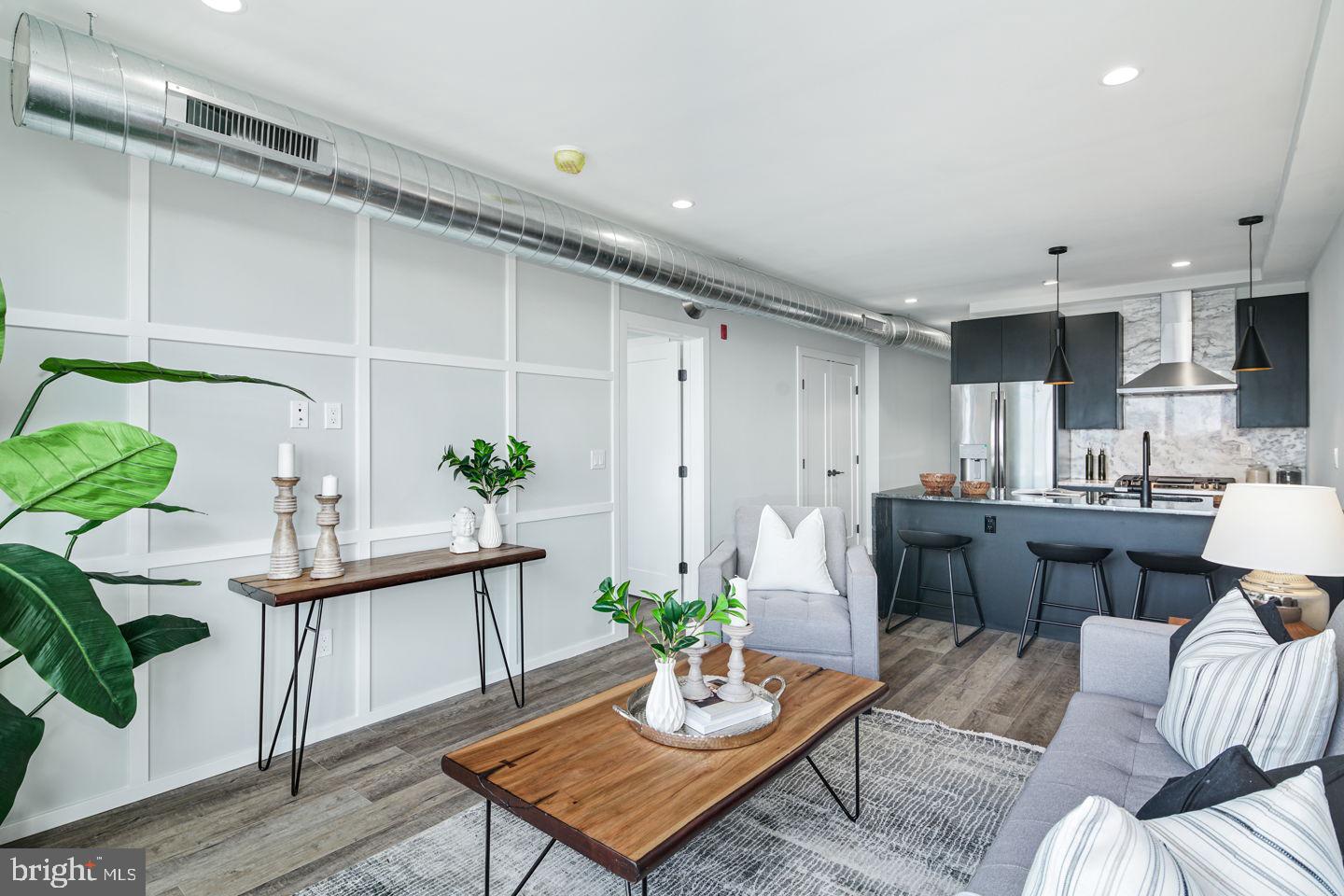 526 BROWN ST #UNIT 607