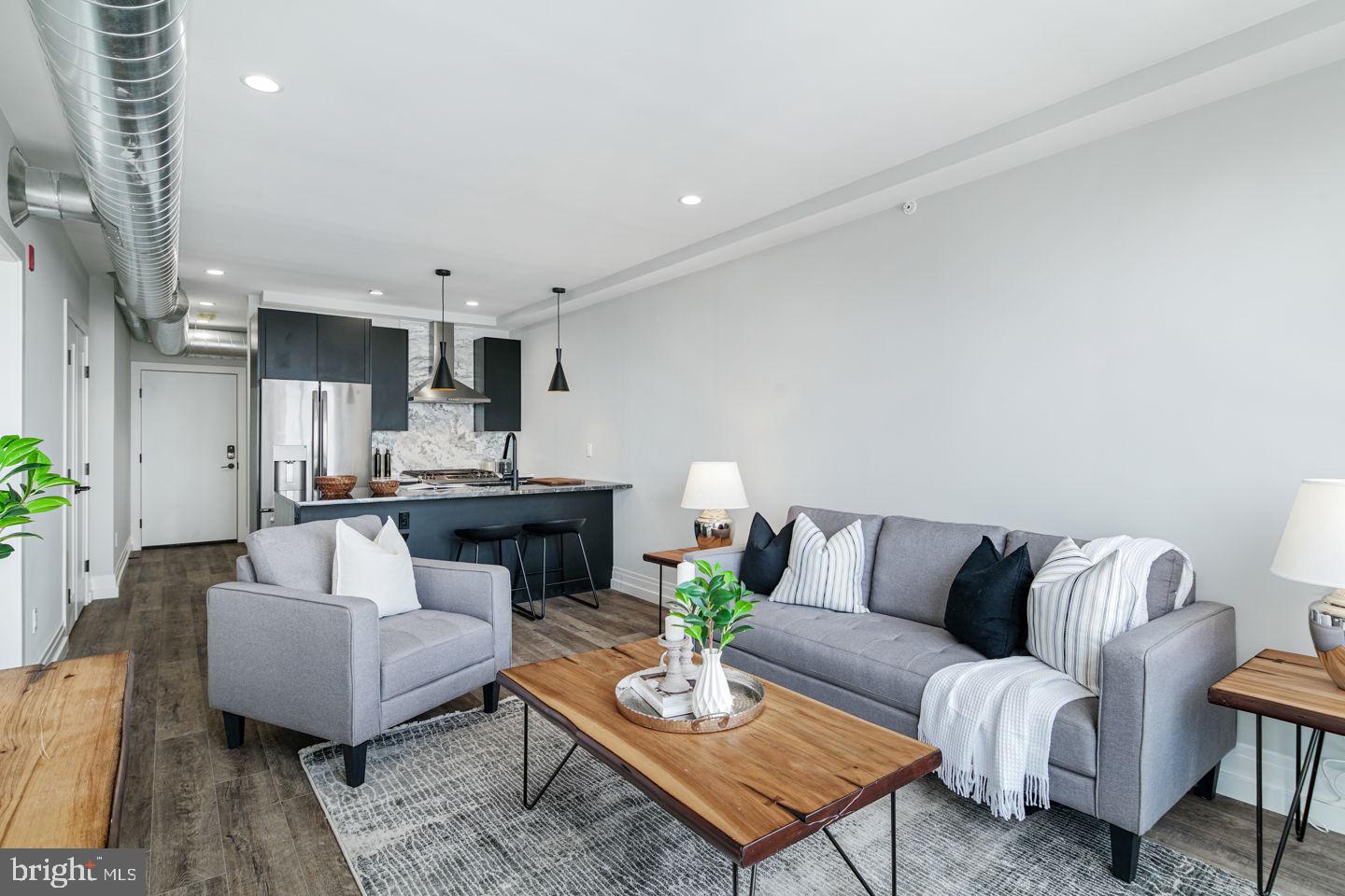 526 BROWN ST #UNIT 607