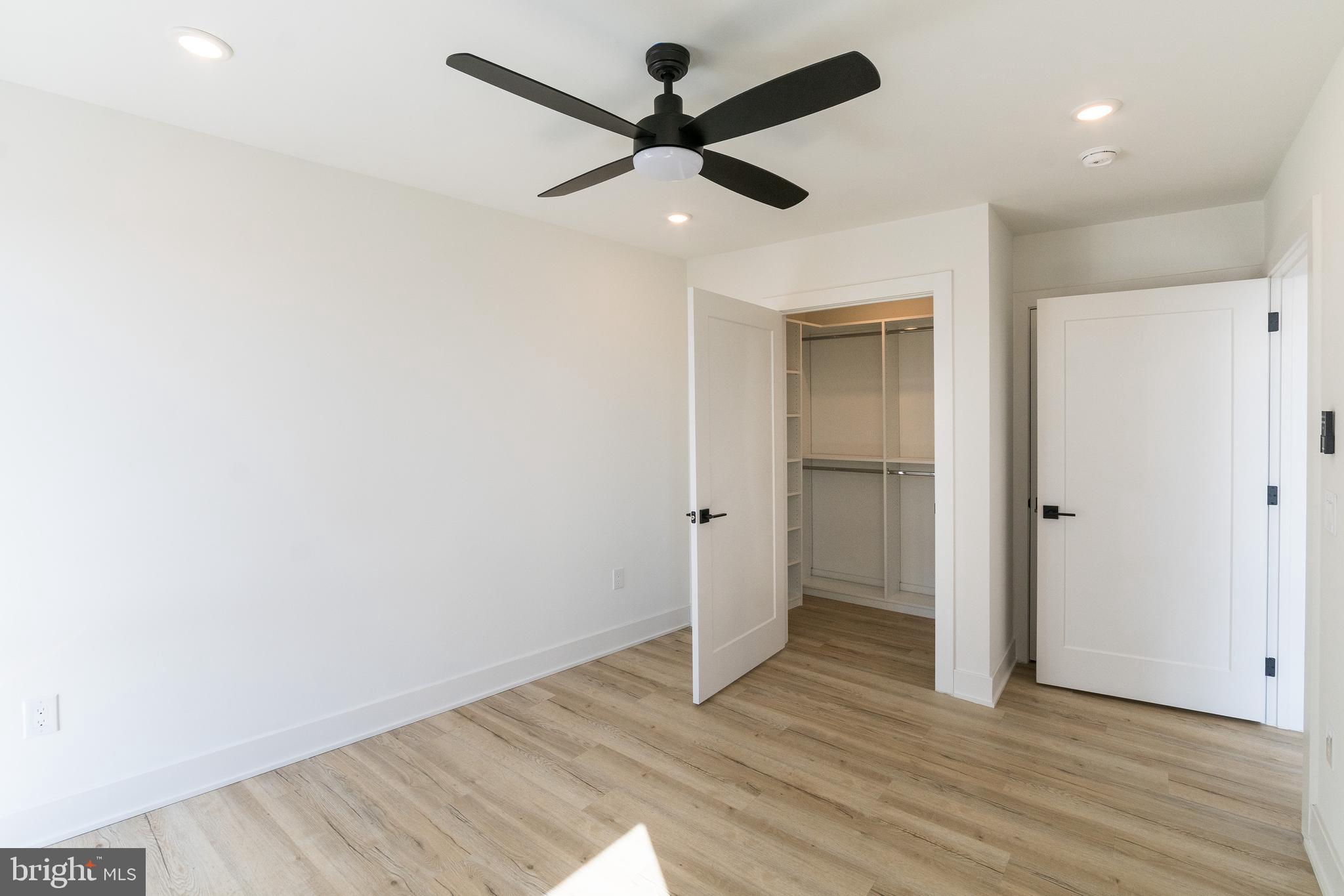 629 W GIRARD AVE #UNIT 601