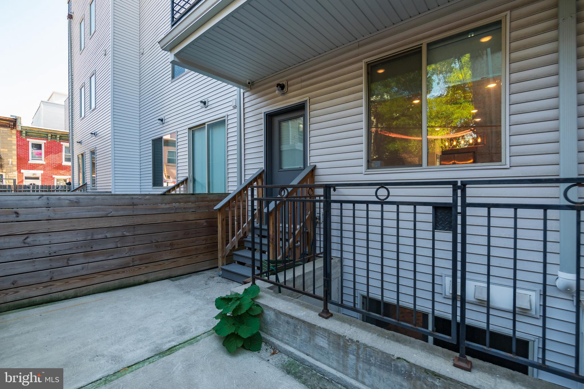 417 W BERKS ST #UNIT 2