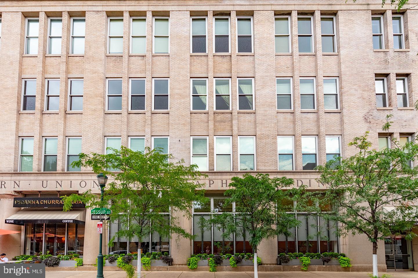 1111 LOCUST ST #UNIT 3D