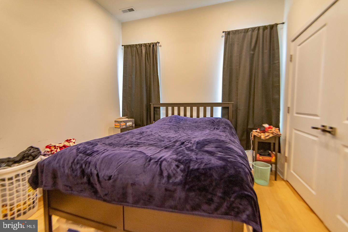 627 E GIRARD AVE #A3