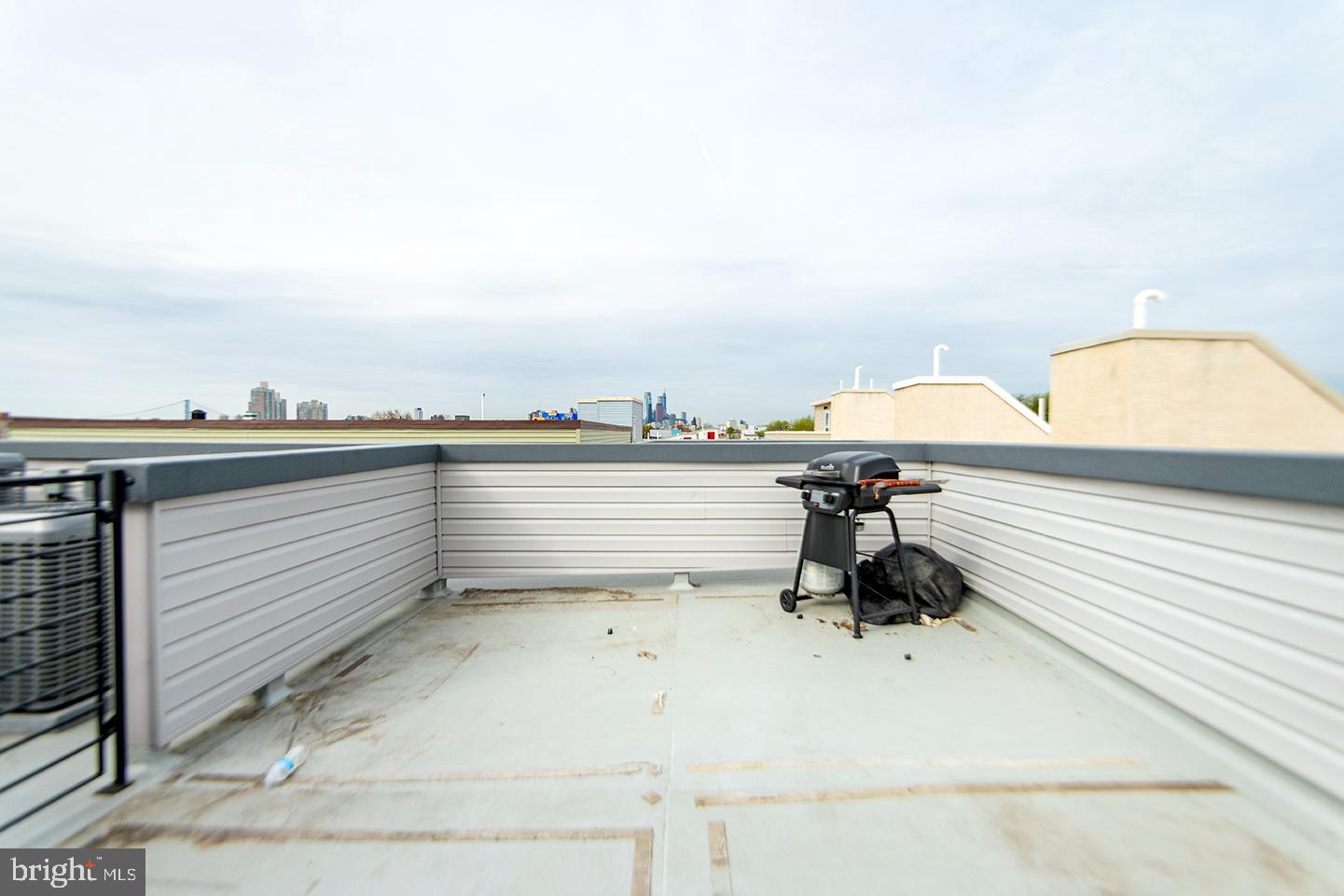 627 E GIRARD AVE #A3