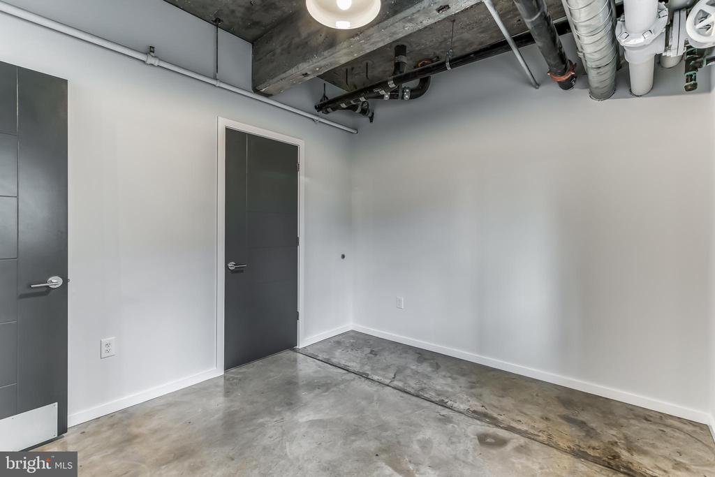 4800 BROWN ST #UNIT 401