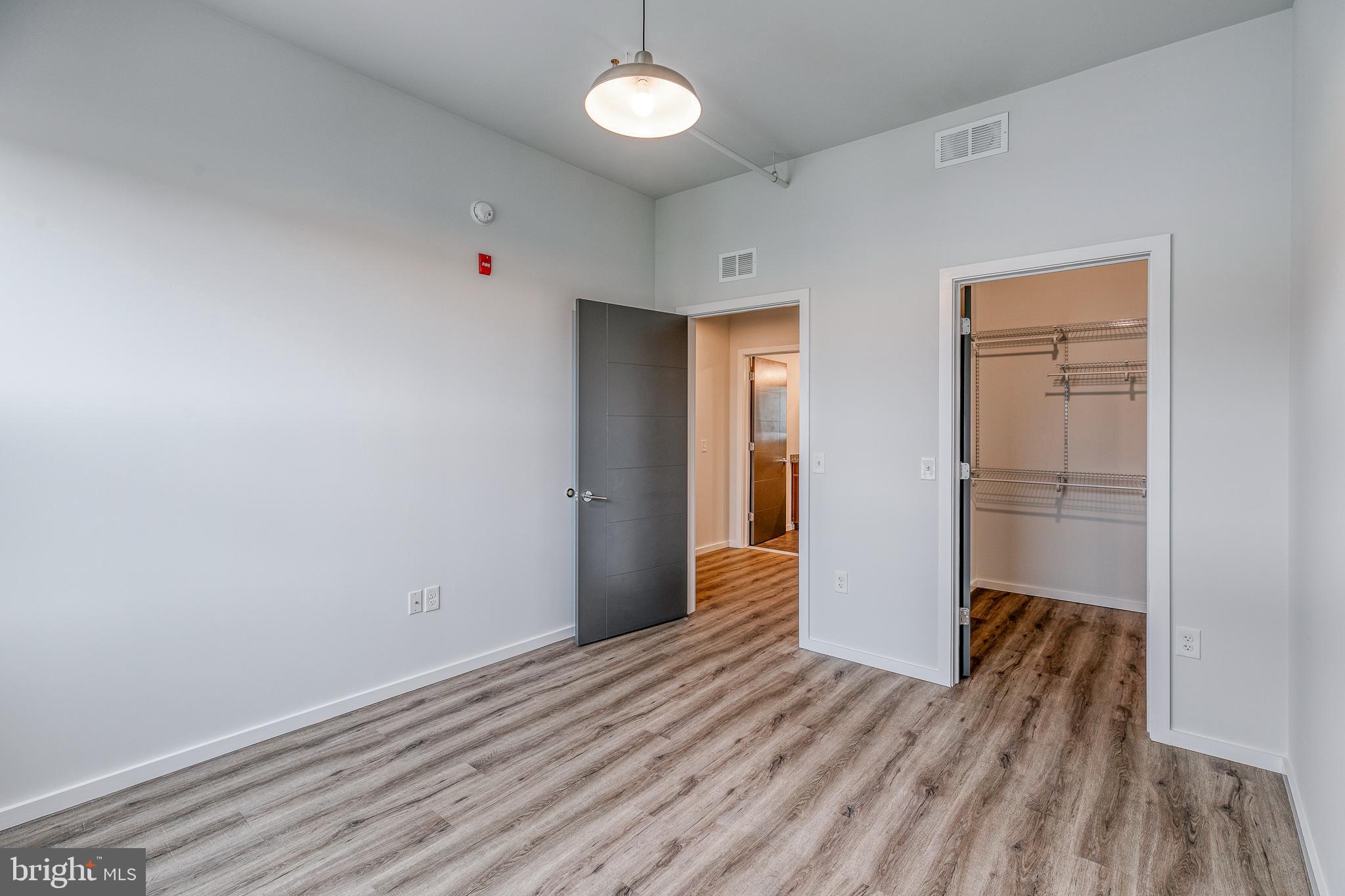 4800 BROWN ST #UNIT 402