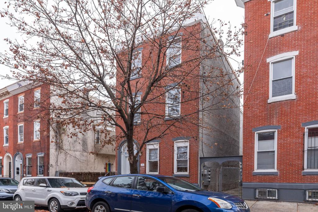 1538 N 18TH ST #2
