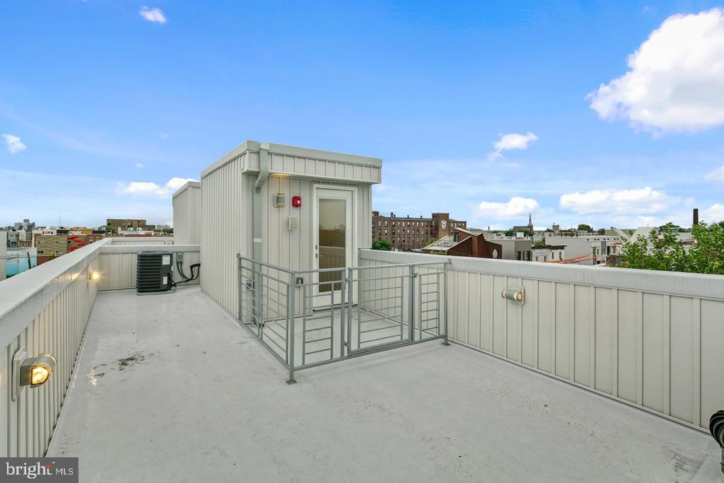 1940 E YORK ST #UNIT C