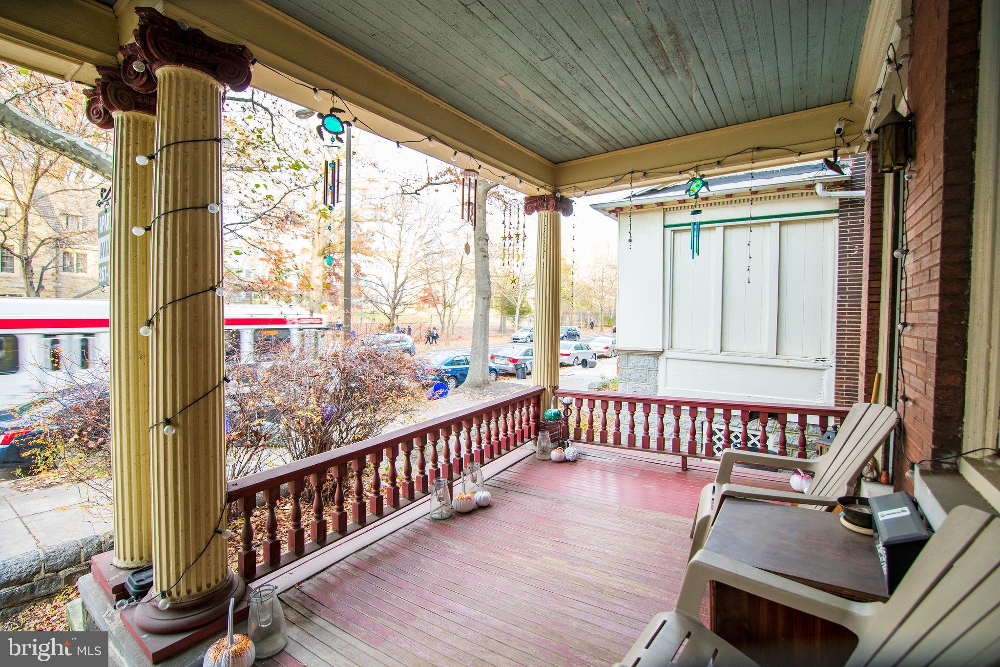 4244 SPRUCE ST #UNIT 3R