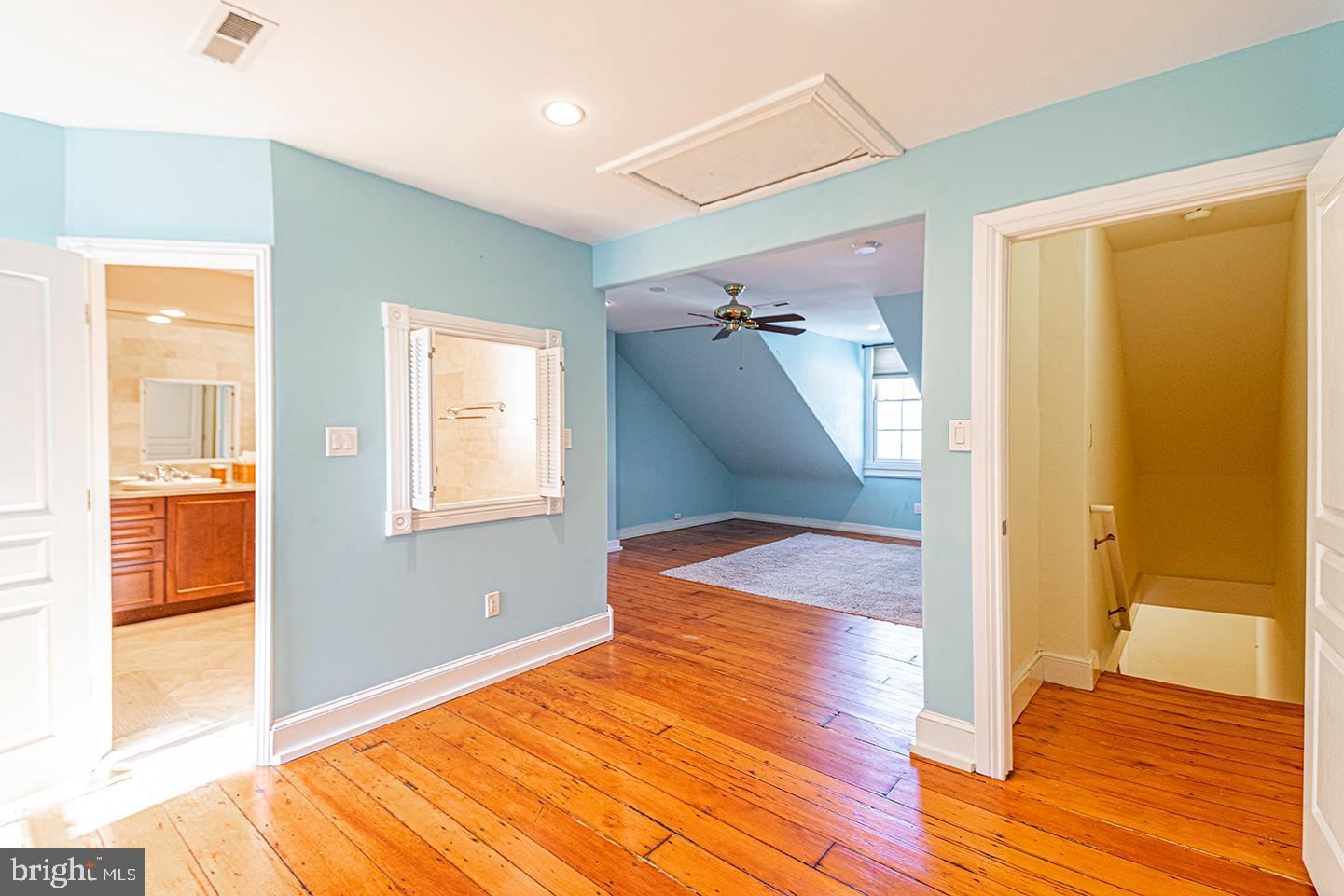 1207 SPRUCE ST #UNIT 301