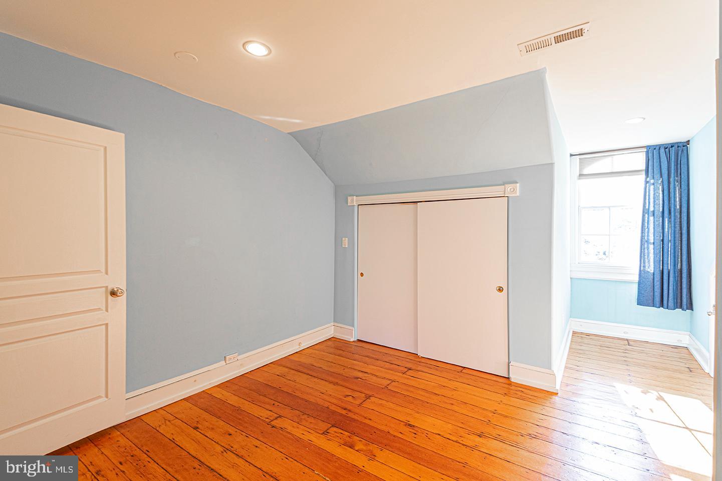 1207 SPRUCE ST #UNIT 301