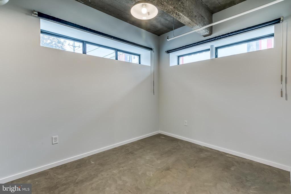 4800 BROWN ST #UNIT 110