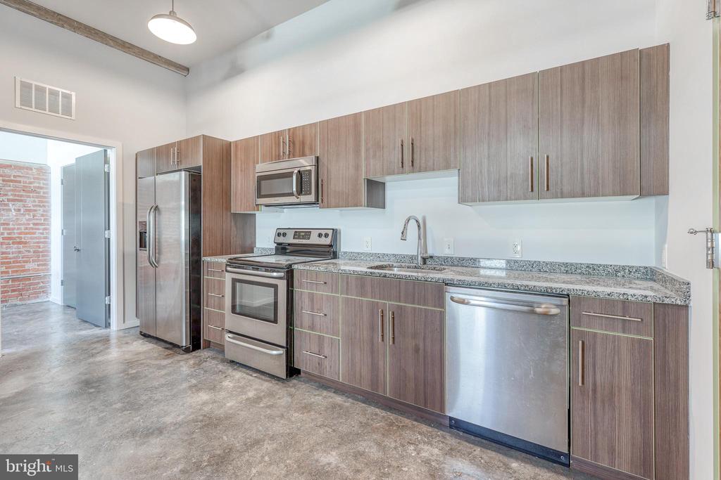 4800 BROWN ST #UNIT 312