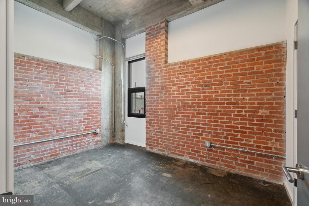 4800 BROWN ST #UNIT 411