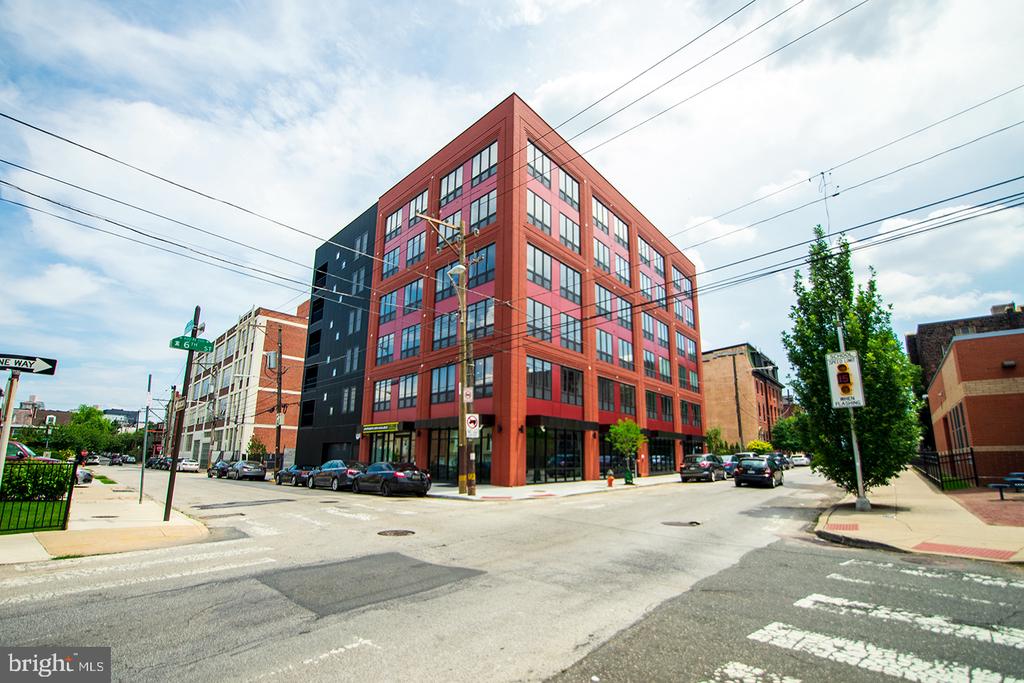 526 BROWN ST #UNIT 203
