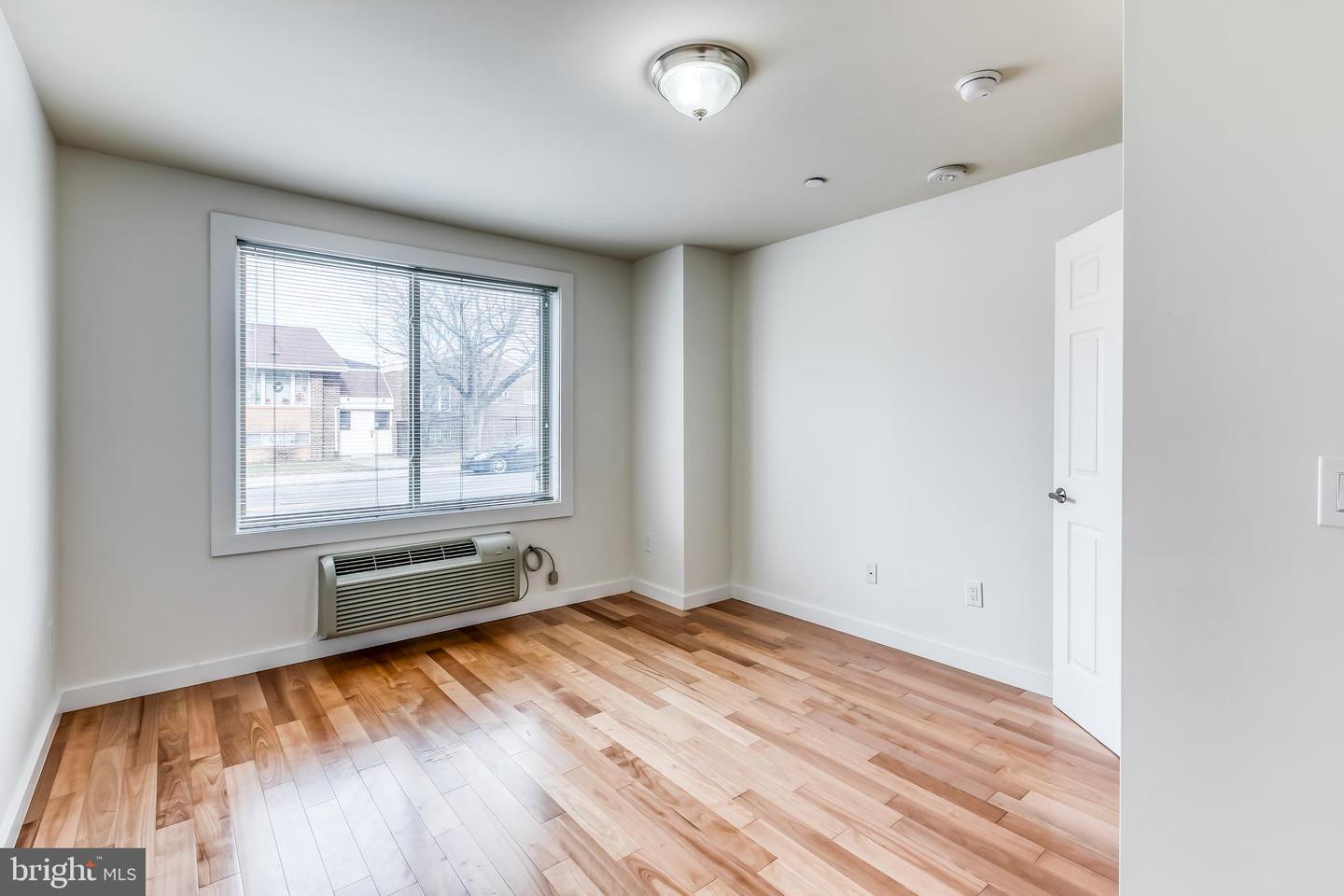 4122 HAVERFORD AVE #UNIT 4