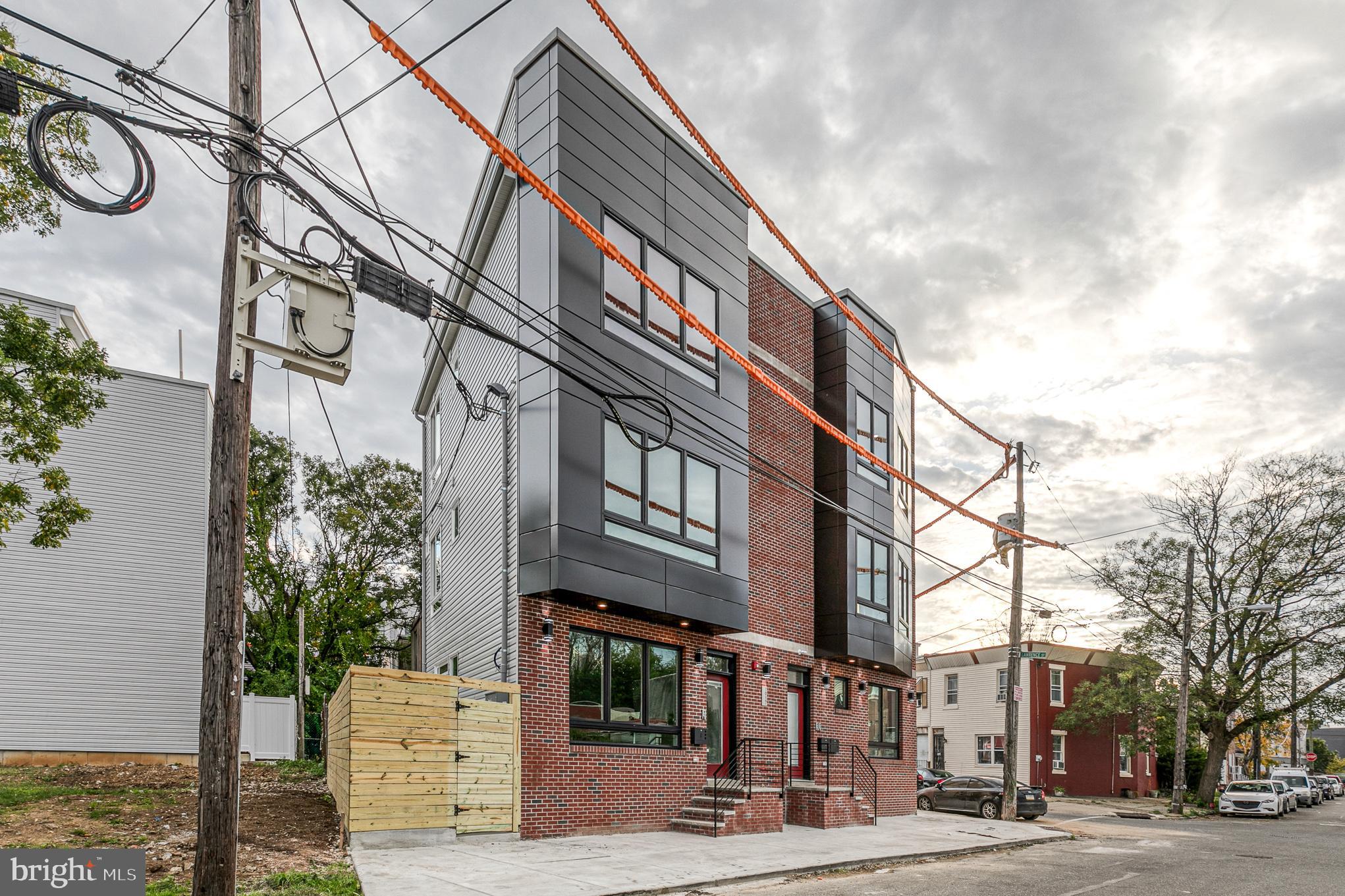 1917 N LAWRENCE ST #1