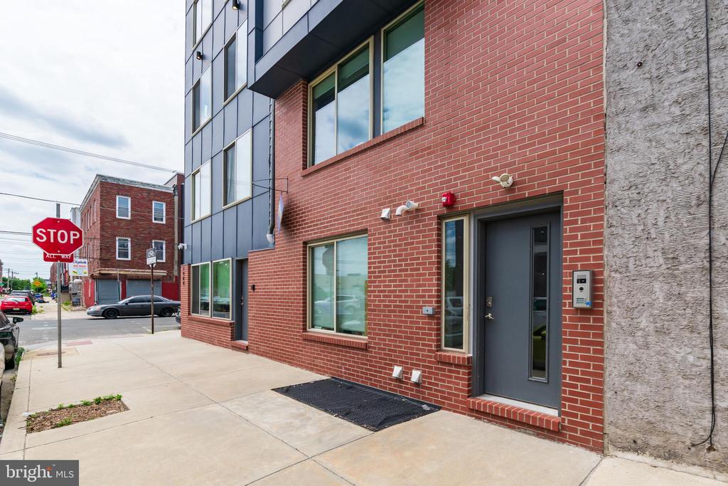 1900-02 N 4TH ST #UNIT 5