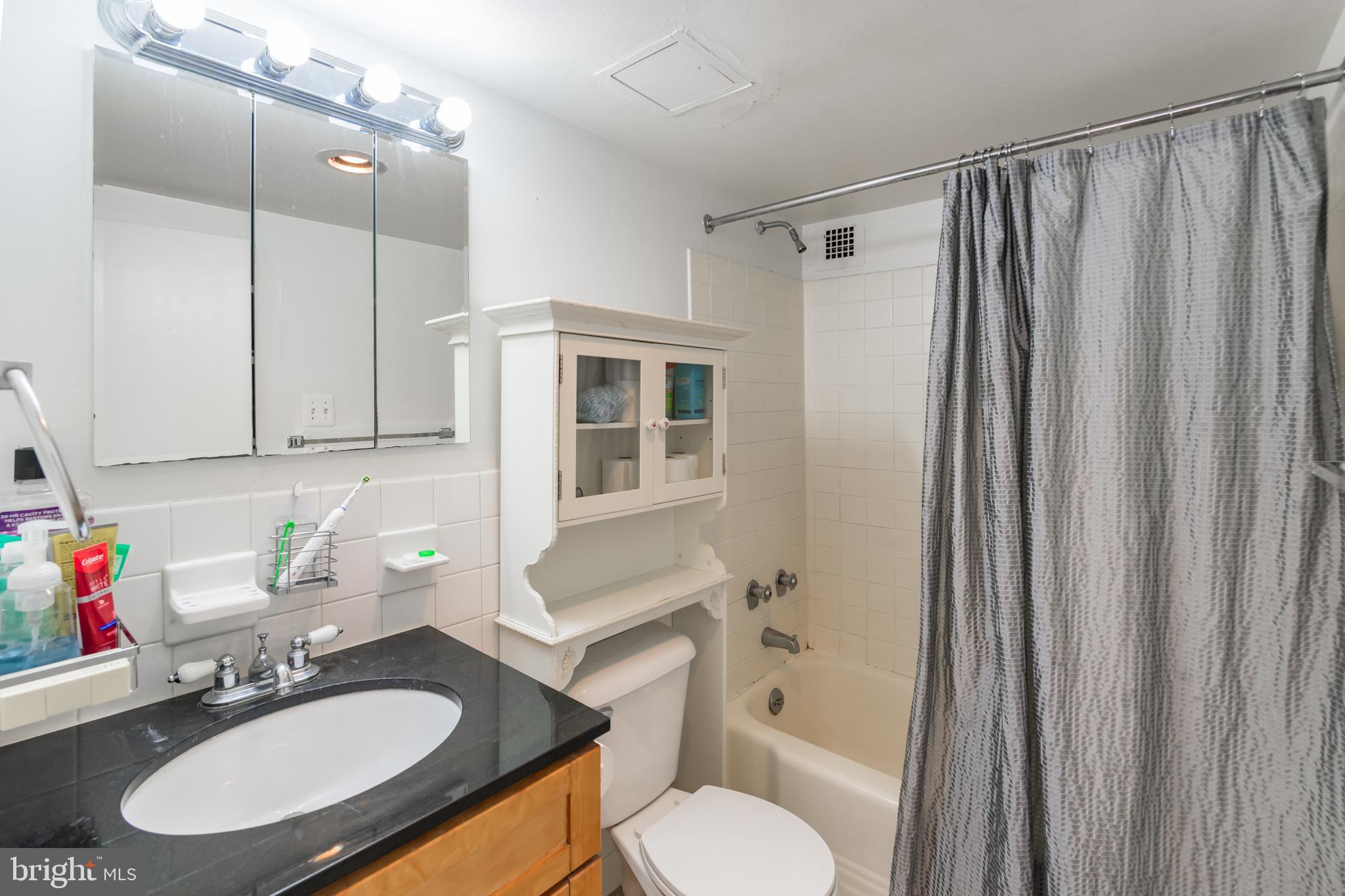 226 W RITTENHOUSE SQ #UNIT 2716