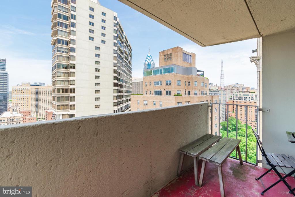 226 W RITTENHOUSE SQ #UNIT 2716